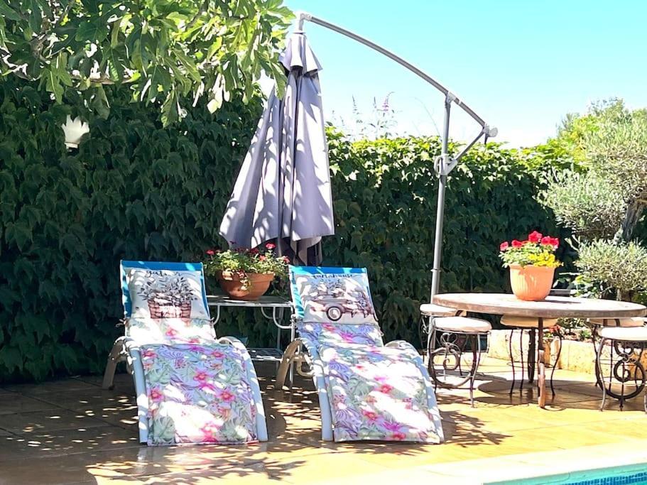 Le Jardin De Mae Lägenhet Bouc-Bel-Air Exteriör bild